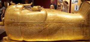 Драгоценный саркофаг фараона фото