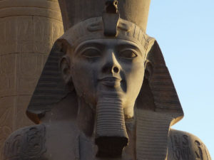 Статуя Рамзесса II