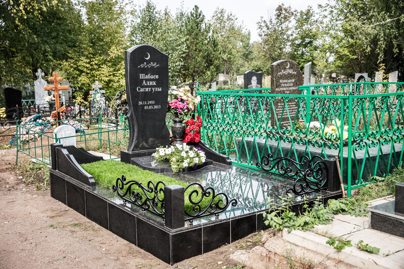 Памятники на могилу в набережных челнах фото
